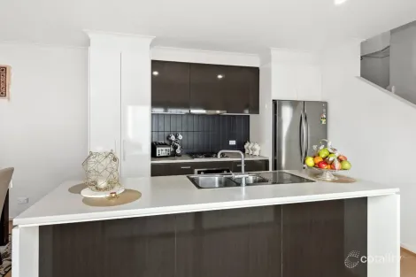 Property photo of 43 Woodcutters Grove Epping VIC 3076