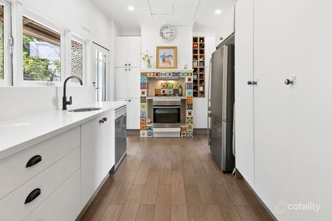 Property photo of 6 Kanangra Crescent Clontarf NSW 2093