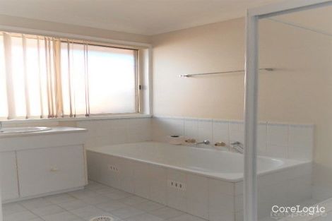 Property photo of 17 Appletree Grove Oakhurst NSW 2761