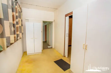 Property photo of 28 Clarke Street Townview QLD 4825