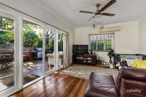 Property photo of 30 Clearview Terrace Seven Hills QLD 4170