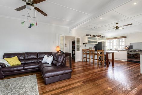 Property photo of 30 Clearview Terrace Seven Hills QLD 4170