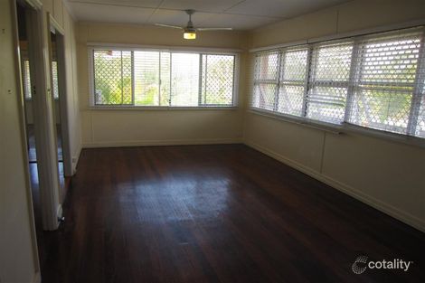 Property photo of 54 Ridgeway Avenue Southport QLD 4215