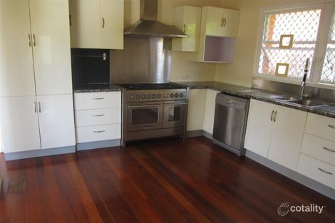 Property photo of 54 Ridgeway Avenue Southport QLD 4215
