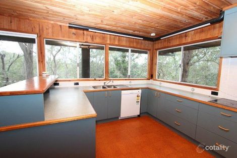Property photo of 42 Neikah Close Karana Downs QLD 4306