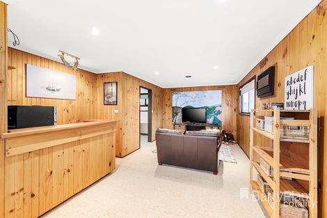 Property photo of 47 Buckmaster Drive Mill Park VIC 3082