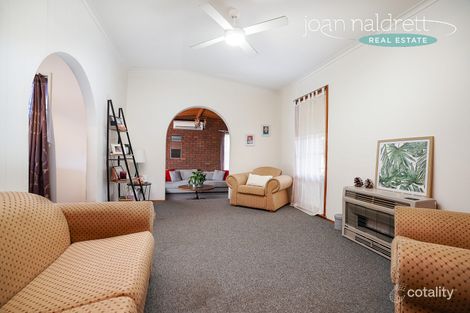 Property photo of 46 Dalgleish Street Wodonga VIC 3690