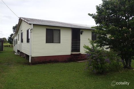 Property photo of 43 Beach Road Sarina QLD 4737