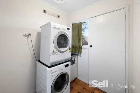 Property photo of 7 Darren Road Springvale South VIC 3172