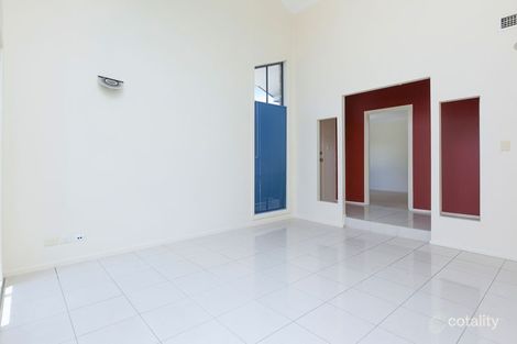 Property photo of 6 Buttercup Place Mount Annan NSW 2567