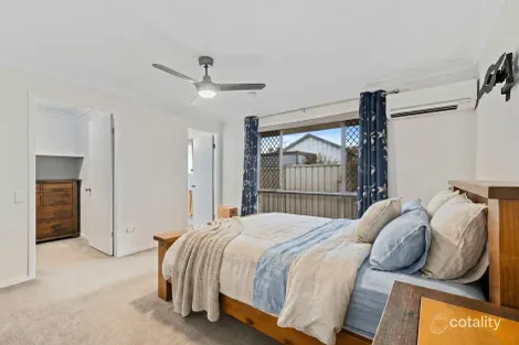 Property photo of 16 Crinum Emerald QLD 4720