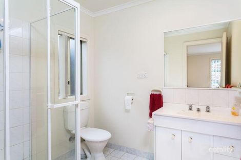 Property photo of 2/115 Bogong Avenue Glen Waverley VIC 3150