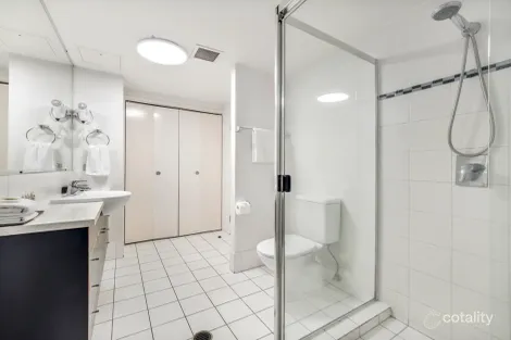 Property photo of 20/15 Goodwin Street Kangaroo Point QLD 4169