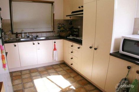 Property photo of 31 Collicott Circuit Macquarie ACT 2614