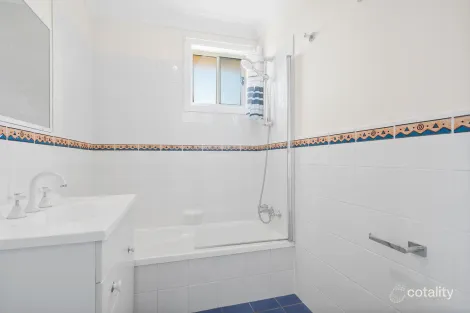 Property photo of 3/9 Burrill Place Flinders NSW 2529