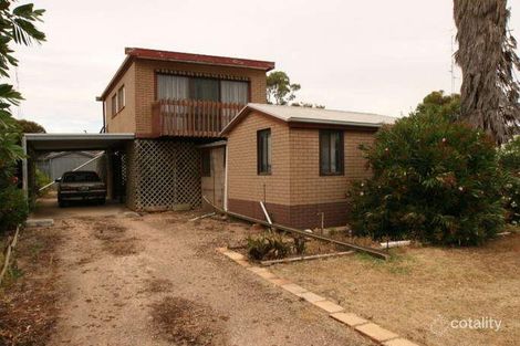 8 Moontana Ave, Moonta Bay, SA 5558