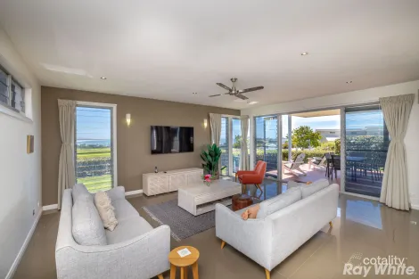Property photo of 13 Torquay Circuit Red Head NSW 2430