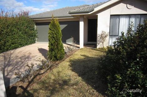 Property photo of 32 Auburn Street Amaroo ACT 2914