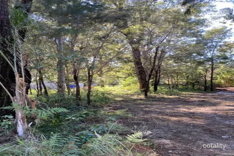 25 Bruce St, Lamb Island, QLD 4184