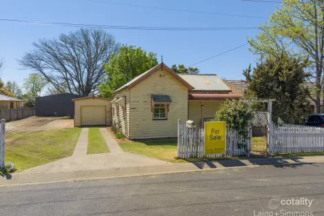 9 Salmon Ave, Armidale, NSW 2350