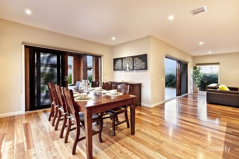 Property photo of 14 Barrett Place Doreen VIC 3754
