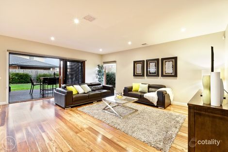 Property photo of 14 Barrett Place Doreen VIC 3754