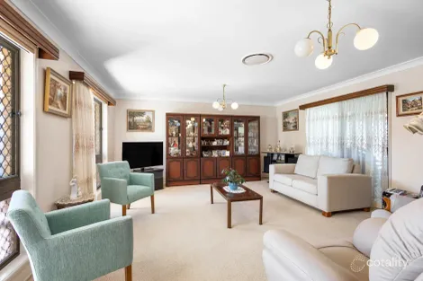 Property photo of 16 Oak Court Minyama QLD 4575