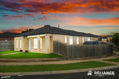 Property photo of 46 Bridlepath Drive Truganina VIC 3029
