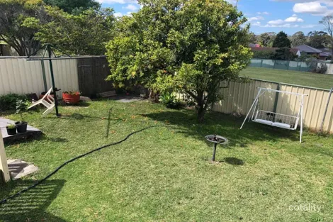 Property photo of 11 Balimo Place Glenfield NSW 2167