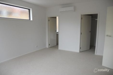 Property photo of 1/18 Lesley Street Camberwell VIC 3124