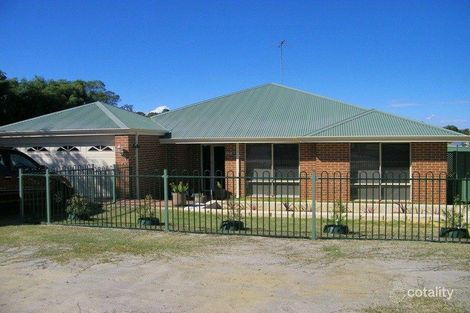 102 Swanstone St, Collie, WA 6225