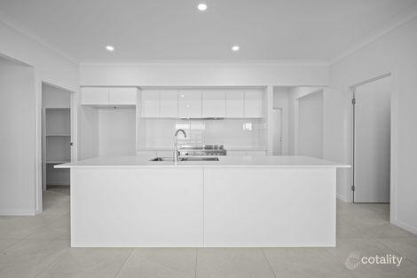 Property photo of 10 Furphy Street Walloon QLD 4306