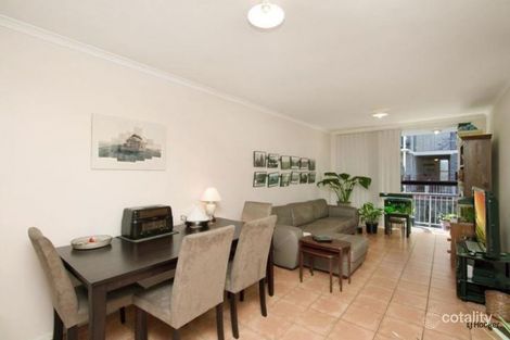 Property photo of 2/983 Gold Coast Highway Palm Beach QLD 4221