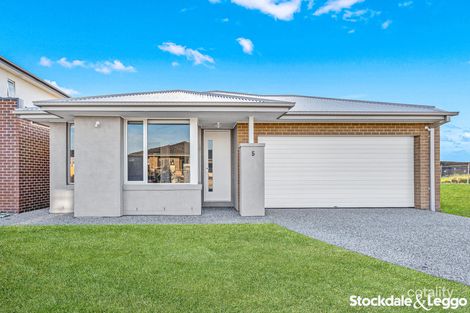 5 Commonwealth Cct, Donnybrook, VIC 3064