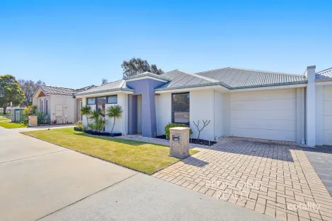 Property photo of 2/15 Crosthwait Circle Tapping WA 6065