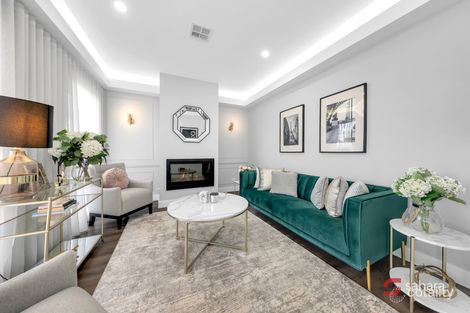 Property photo of 16 Grovedon Circuit Donnybrook VIC 3064