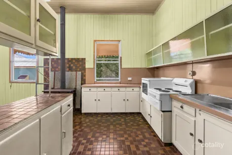 Property photo of 66 Hume Street Pittsworth QLD 4356