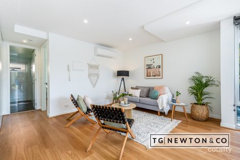 Property photo of 6/521 St Kilda Street Elwood VIC 3184