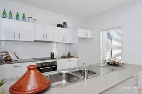 Property photo of 6/10 Careel Close Helensvale QLD 4212