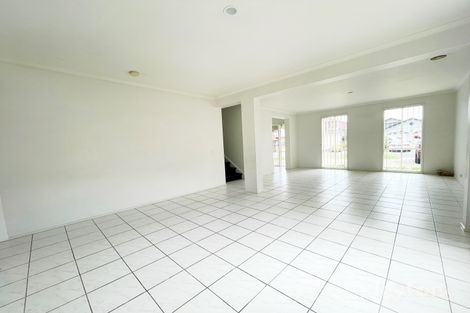 Property photo of 11 Ruby Place Springvale VIC 3171