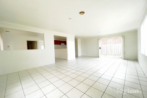 Property photo of 11 Ruby Place Springvale VIC 3171