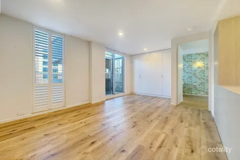 Property photo of 268 Faraday Street Carlton VIC 3053