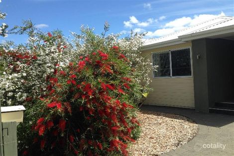 102a West Rd, Bassendean, WA 6054