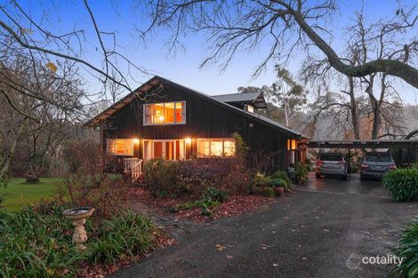 144 Monbulk Rd, Mount Evelyn, VIC 3796