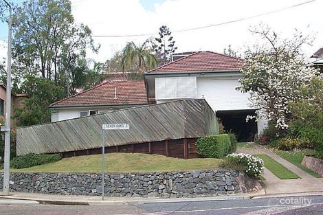 2 Seven Oaks St, Taringa, QLD 4068