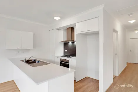 Property photo of 5 Amberfish Walk Tarneit VIC 3029