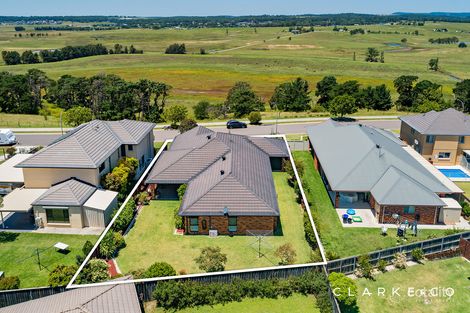 Property photo of 64 Hillcrest Drive Gillieston Heights NSW 2321