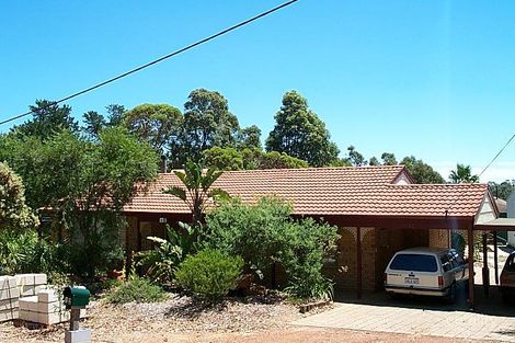Property photo of 12 Silver Road Lesmurdie WA 6076