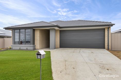 Property photo of 7 Barn Owl Avenue Winter Valley VIC 3358