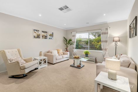 Property photo of 12 Comet Avenue Doreen VIC 3754